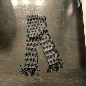 Harrods 100% cashmere scarf